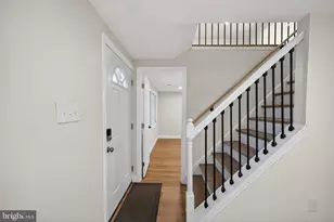 4233 Hoffman Dr, Woodbridge, VA 22193 - Photo 4