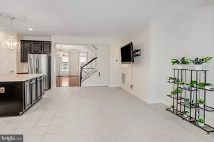 4318 Wisley Turn, Woodbridge, VA 22192 - Photo 10