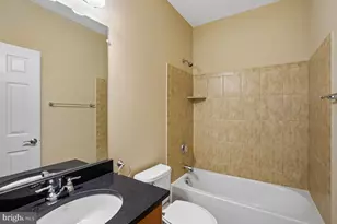 8287 Arrow Leaf Turn, Gainesville, VA 20155 - Photo 40