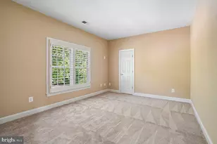 8287 Arrow Leaf Turn, Gainesville, VA 20155 - Photo 36