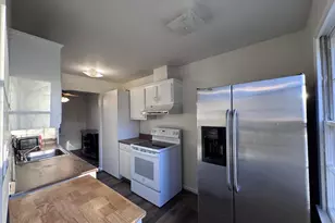 12335 Woodlawn Ct, Woodbridge, VA 22192 - Photo 8