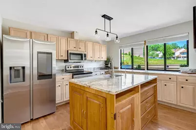 1801 Powder Horn Terrace, Woodbridge, VA 22191 - Photo 4