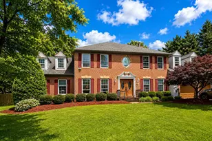 3934 Spirea Ct, Woodbridge, VA 22193 - Photo 2