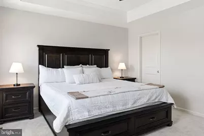 7825 Crescent Park Drive, Gainesville, VA 20155 - Photo 2