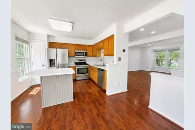8268 Vermont Place, Manassas, VA 20111 - Photo 4