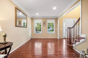 14923 Spriggs Tree Ln, Woodbridge, VA 22193 - Photo 8