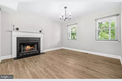 6109 Plainville Lane, Woodbridge, VA 22193 - Photo 22