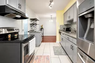 10521 Stonington Ln, Manassas, VA 20109 - Photo 12