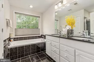 2158 Oberlin Dr, Woodbridge, VA 22191 - Photo 16