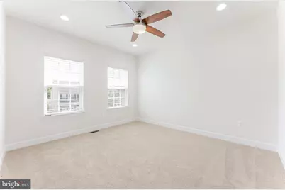 5829 Amanda Rose Lane, Woodbridge, VA 22193 - Photo 38