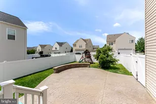 5829 Amanda Rose Ln, Woodbridge, VA 22193 - Photo 66