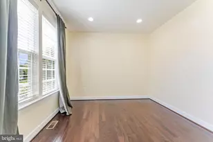 5829 Amanda Rose Ln, Woodbridge, VA 22193 - Photo 6