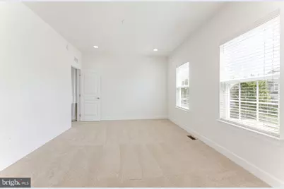 5829 Amanda Rose Lane, Woodbridge, VA 22193 - Photo 28
