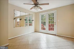 12938 Freestone Ct, Woodbridge, VA 22192 - Photo 4
