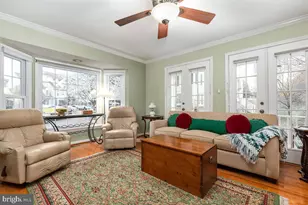 12848 Mill House Ct, Woodbridge, VA 22192 - Photo 8
