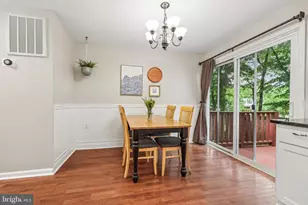11358 Cromwell Ct, Woodbridge, VA 22192 - Photo 12