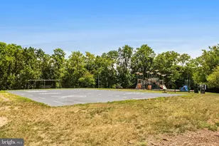 16948 Point Pleasant Ln, Dumfries, VA 22026 - Photo 34