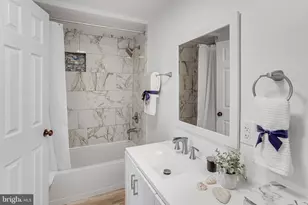 16948 Point Pleasant Ln, Dumfries, VA 22026 - Photo 24