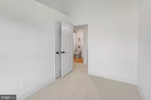 16948 Point Pleasant Ln, Dumfries, VA 22026 - Photo 20