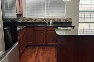 3461 Eagle Ridge Dr, Woodbridge, VA 22191 - Photo 4
