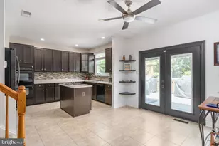 3722 Katie Pl, Triangle, VA 22172 - Photo 10
