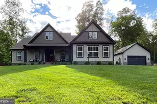 15059 Fallen Oaks Pl, Gainesville, VA 20155 - Photo 1