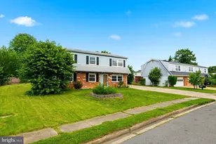 12902 Ketterman Dr, Woodbridge, VA 22193 - Photo 4
