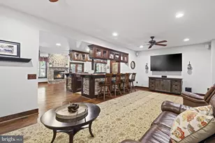 5958 Cody Spring Pl, Haymarket, VA 20169 - Photo 6