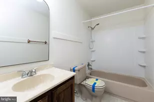 5308 Macwood Dr, Woodbridge, VA 22193 - Photo 10
