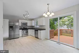 3429 Lacrosse Ct, Woodbridge, VA 22193 - Photo 4