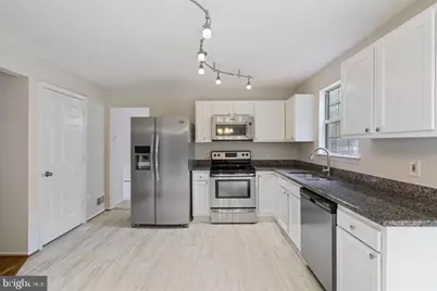 3429 Lacrosse Court, Woodbridge, VA 22193 - Photo 10
