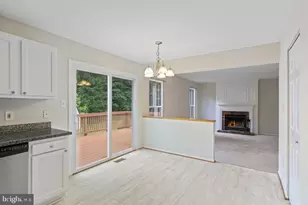 3429 Lacrosse Ct, Woodbridge, VA 22193 - Photo 6