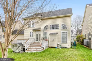 8416 Churchside Dr, Gainesville, VA 20155 - Photo 24