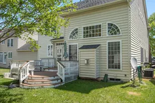 8416 Churchside Dr, Gainesville, VA 20155 - Photo 32
