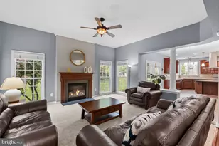 5680 Caribbean Ct, Haymarket, VA 20169 - Photo 16