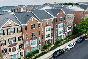 15330 Kensington Park Dr, Woodbridge, VA 22191 - Photo 2