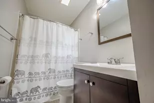 3391 Benbow Ct, Woodbridge, VA 22193 - Photo 18