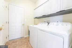 6845 Saddle Run Way, Gainesville, VA 20155 - Photo 12