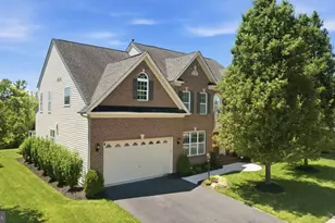 14454 Broadwinged Dr, Gainesville, VA 20155 - Photo 6