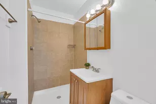 8231 Community Dr, Manassas, VA 20109 - Photo 18