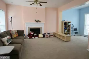 8674 Night Watch Ct, Bristow, VA 20136 - Photo 14