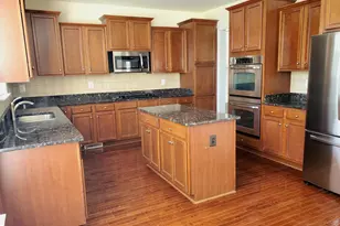 12578 Stone Lined Cir, Woodbridge, VA 22192 - Photo 6