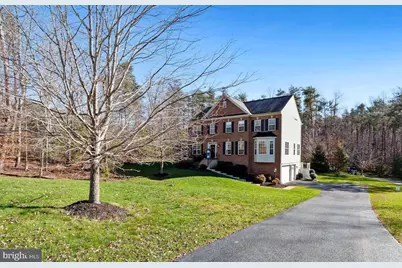 5401 Tomlinson Drive, Woodbridge, VA 22192 - Photo 2