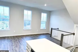 17958 Woods Overlook Dr, Dumfries, VA 22026 - Photo 14