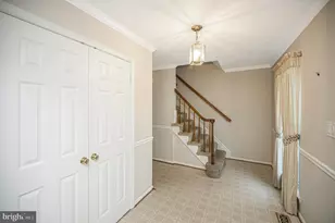 11837 Parliament Dr, Woodbridge, VA 22192 - Photo 6