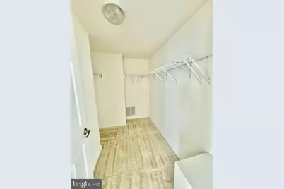 6814 Sabbarton Place #92, Gainesville, VA 20155 - Photo 14