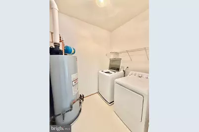 6814 Sabbarton Place #92, Gainesville, VA 20155 - Photo 26