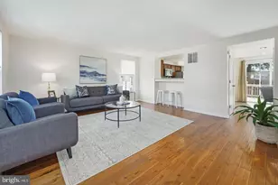 3433 Belleplain Ct, Dumfries, VA 22026 - Photo 4