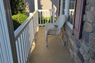 3805 Blowing Leaf Pl, Dumfries, VA 22025 - Photo 6