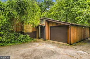 6270 Occoquan Forest Dr, Manassas, VA 20112 - Photo 2